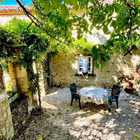 Villa Le Lievre Montmoreau